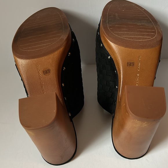 Vince Camuto Cindel Women’s Size 8 1/2M/39 Black Woven Upper Faux Wooden Clogs - Picture 5 of 7